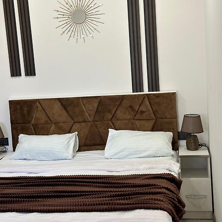 New Apartment In Downtown Ереван Экстерьер фото
