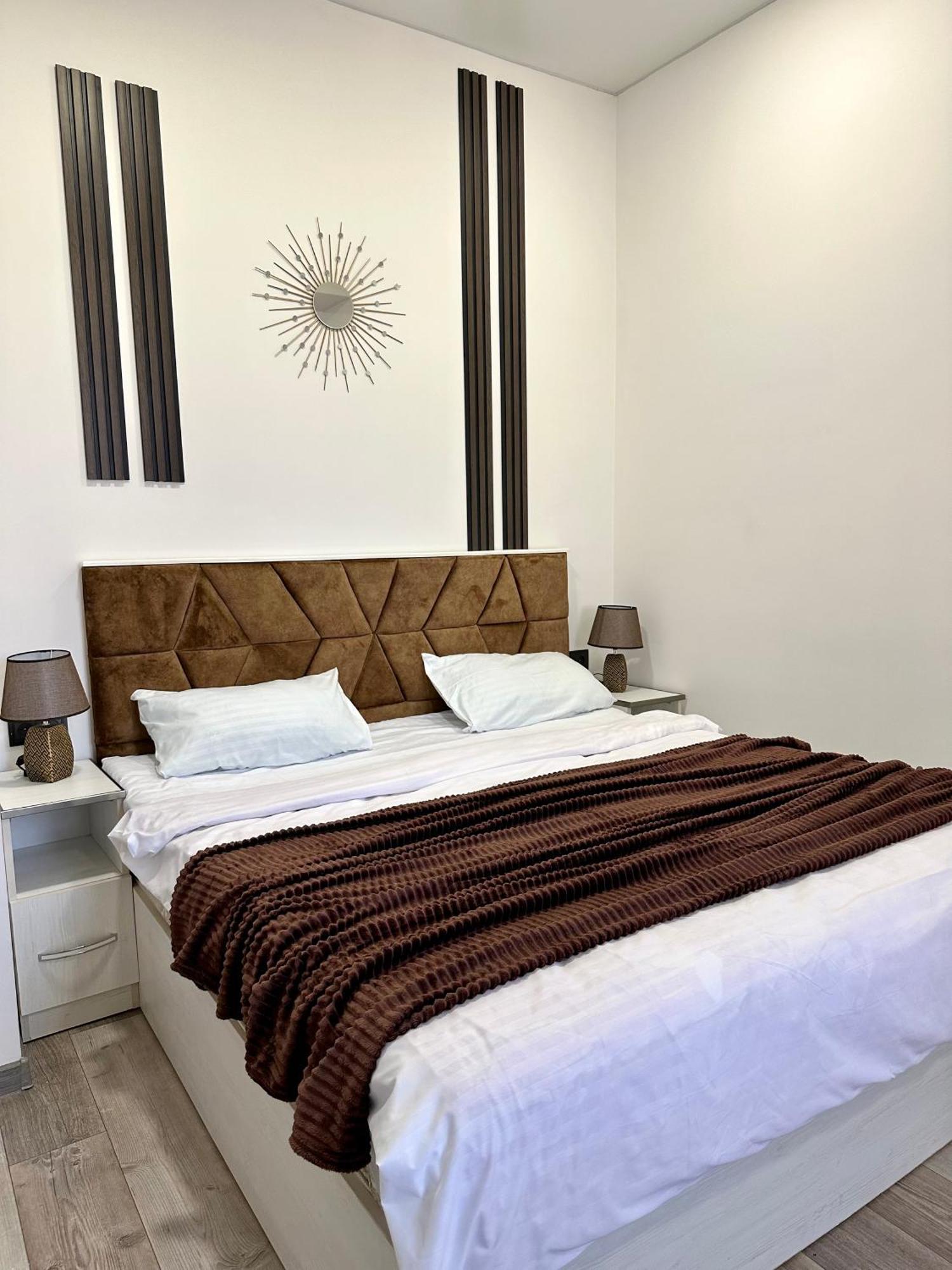 New Apartment In Downtown Ереван Экстерьер фото