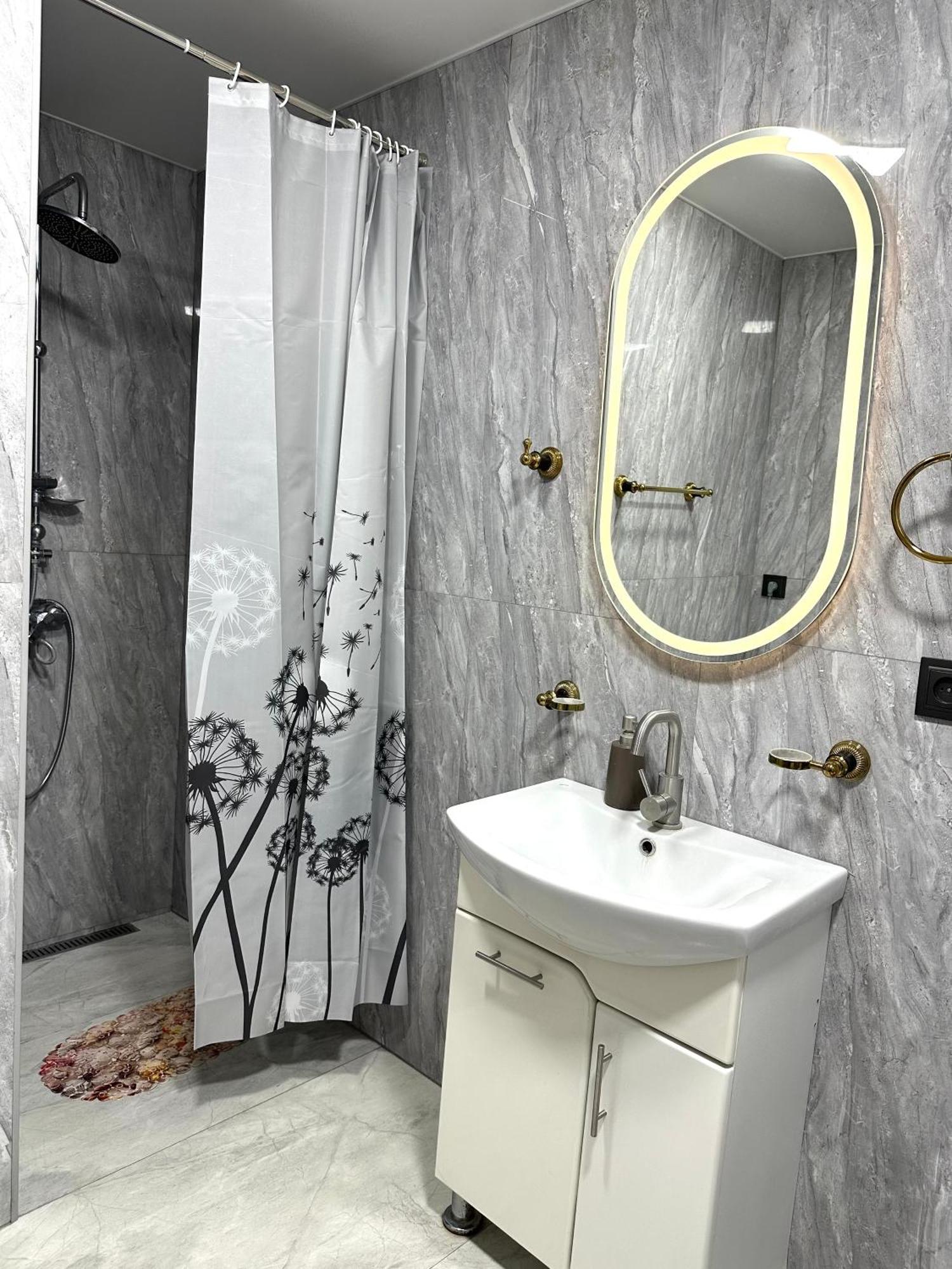 New Apartment In Downtown Ереван Экстерьер фото