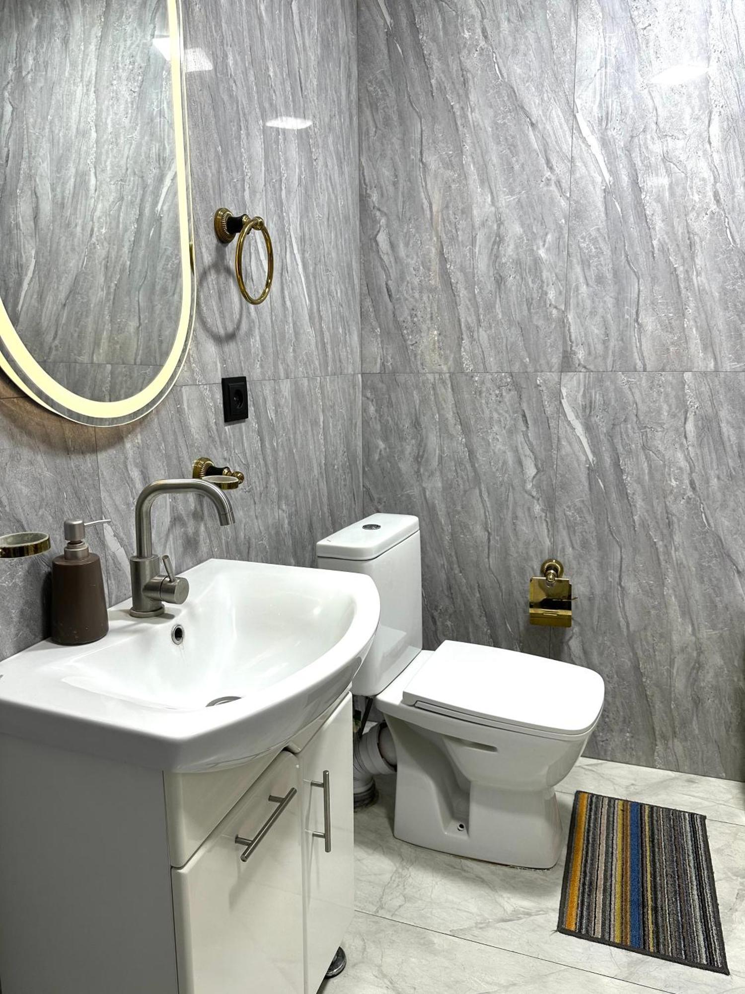 New Apartment In Downtown Ереван Экстерьер фото